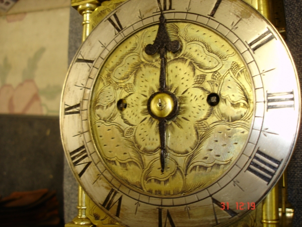 LANTERN CLOCK