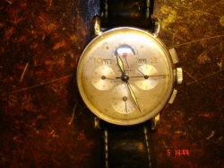 UNIVERSAL COMPLEX WATCH GENEVE