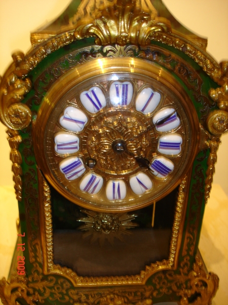 french boulle clock