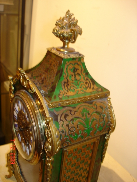 french boulle clock