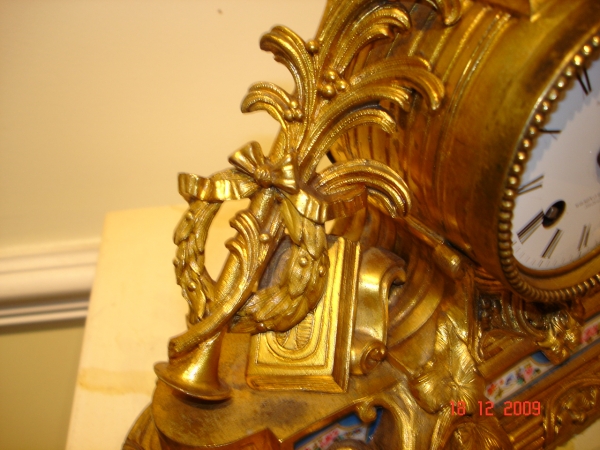 Fine Gilt Bronze Clock