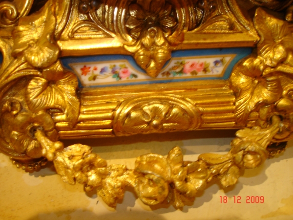 Fine Gilt Bronze Clock