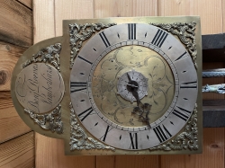 Hook spike early clock