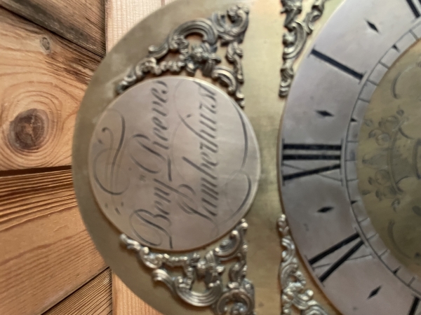 Hook spike early clock