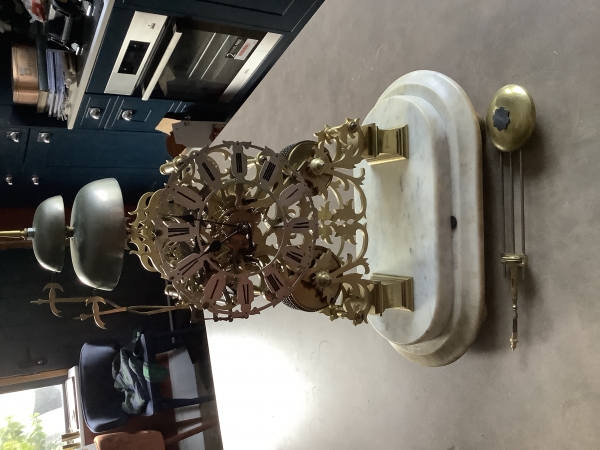 Fine skeleton striking